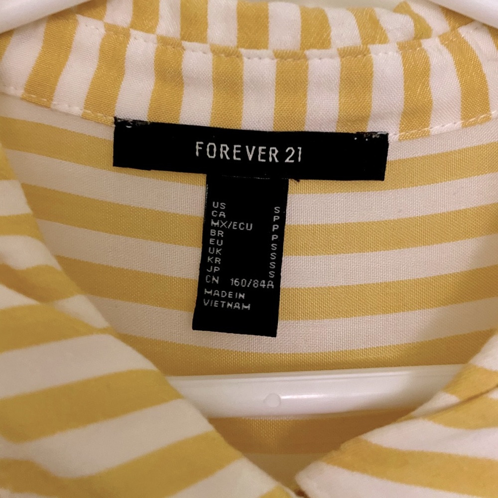 STRIPED BUTTON DOWN SHIRT - Picture 3 of 4